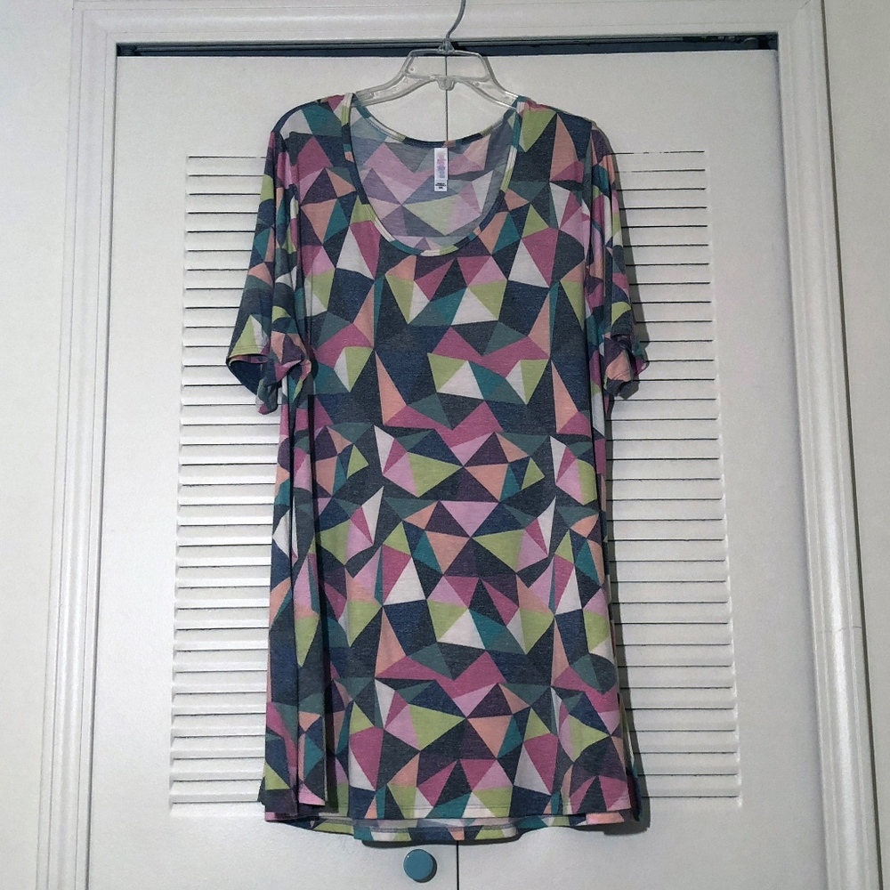 LULAROE - Patterned Perfect T - 3X